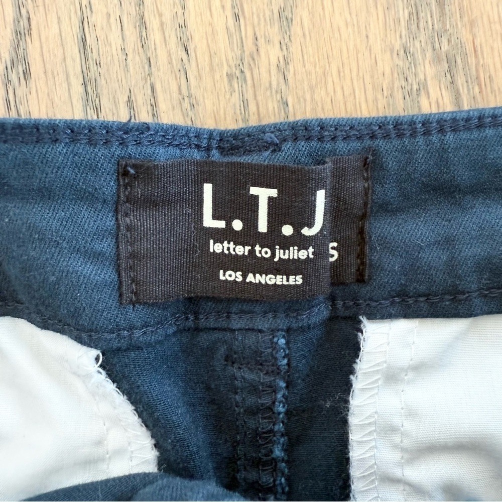 Letters To Juliet LTJ Women’s Navy Blue Chino Shorts with White Rope Belt Size S - Picture 6 of 8
